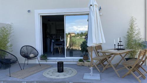Entraigues-sur-la-Sorgue House | Le Clos Du Moulin 1 - Maison avec jardin, 3 chambres près d'Avignon en Provence