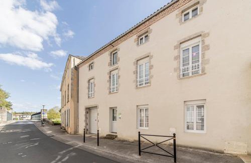 Saint-Laurent-sur-Sevre House | Le Clos de la Jouvence - Gite 4* à 15 minutes du Puy du Fou, 6 personnes