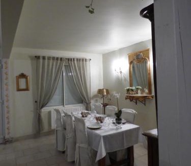 Veulettes-sur-Mer House | Le Clos des Camélias, 4 chambres- 8 personnes- 300m de la plage