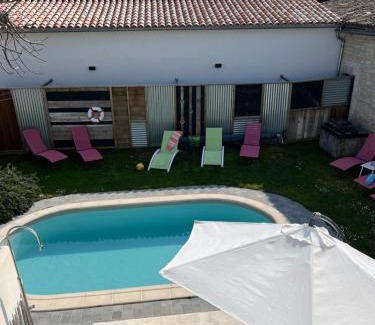 La Flotte Villa | Le Clos des Figuiers villa pool and jacuzzi