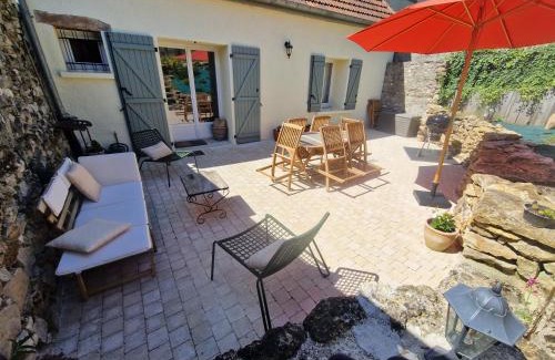 Verneuil House | Le clos des voisins