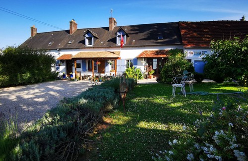 Tourny Cottage | Le clos saint paul gite cottage avec jardin