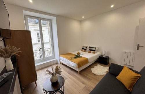 Ecommoy Apartment | Le Cocon - 3p - Centre Cosy