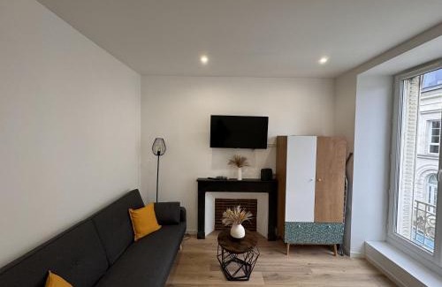 Ecommoy Apartment | Le Cocon - 3p - Centre Cosy
