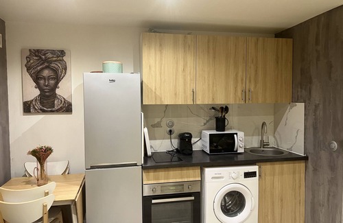 Parc-de-Montsouris Apartment | Le Cocon de Fati