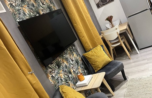 Parc-de-Montsouris Apartment | Le Cocon de Fati