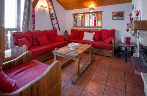 Vallandry Ski Chalet | Le Cocon Detached chalet (6p). 3 bedrooms and 2 bathrooms