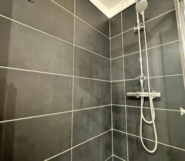 Arpajon Apartment | Le cocon Parking privé Centre ville Gare