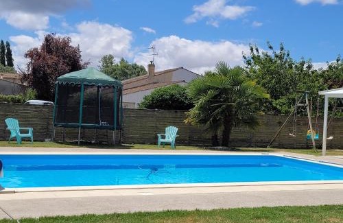 Saint-Ciers-du-Taillon House | Le Cocon Taillonais