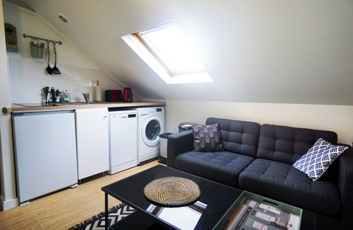 Neuilly-Plaisance Apartment | Le Cocon Urbain" 2-room apartment