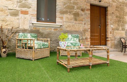 Venarotta Apartment | Le Colline di Giulia - Mini Casa ai piedi della collina