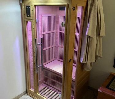 Cuvilly Apartment | Le Cosily jacuzzi et sauna privatif