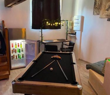 Cuvilly Apartment | Le Cosily jacuzzi et sauna privatif