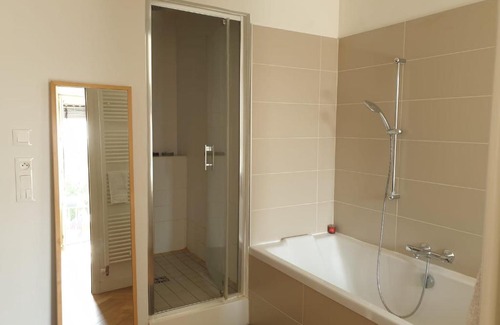 La Croix Rousse Apartment | Le Cosy- croix rousse