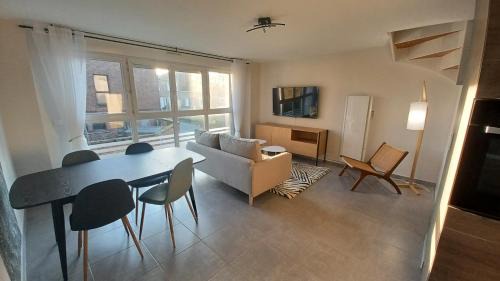 Oresmaux Apartment | Le cottage du moulin - NETFLIX - WiFi - Garage