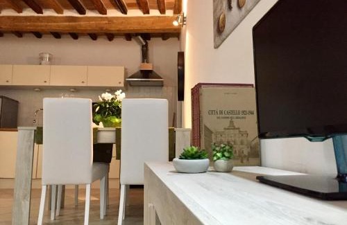 Citta di Castello Apartment | Le Déjà Vue