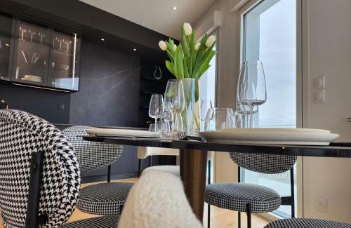 Port of Caen Apartment | Le Davs - Splendide appartement avec vue