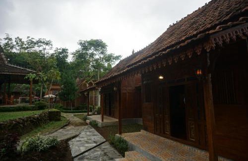 Wonosobo House | Le Desa Resort Syariah