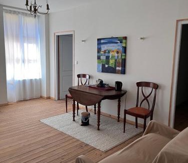 Le Dorat House | Le Dorat Bright & Quiet