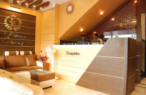 East Tambaram Hotel | Le Emerald Residency