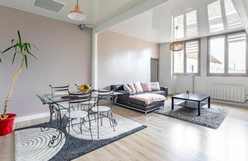 Senlis Apartment | Le Faubourg Saint Martin Senlis