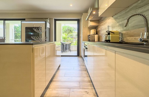 Prado - Republique Apartment | Le First