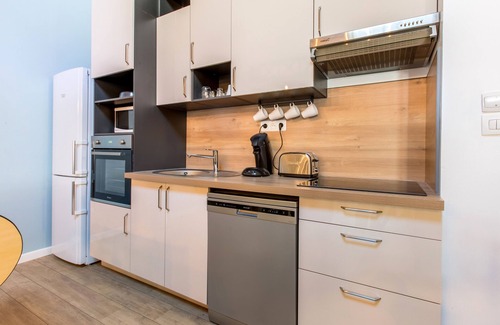 Tourcoing Apartment | Le Flamand Déco du Nord, Jeux, Babyfoot!