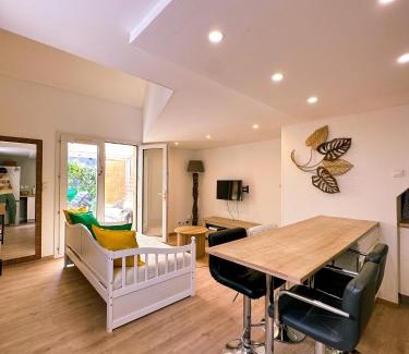 Vic-la-Gardiole Apartment | Le Flamant Rose