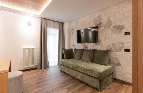 Cles Bed & Breakfast | Le Fronde - Naturally Smart