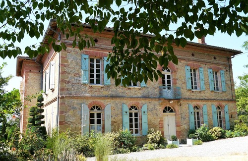 Cessales House | Le Gîte Château Sud, le Charme de la Toscane au Coeur du Lauragais