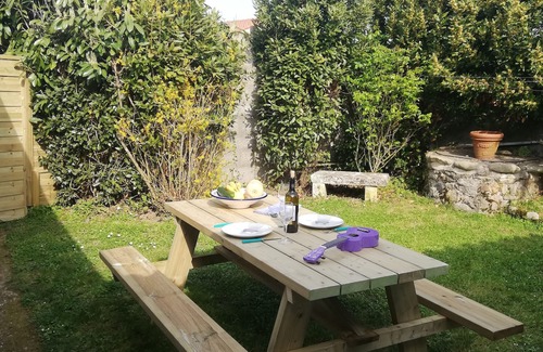 Le Bernard House | Le Gîte des Mégalithes, 5 minutes from the beach!