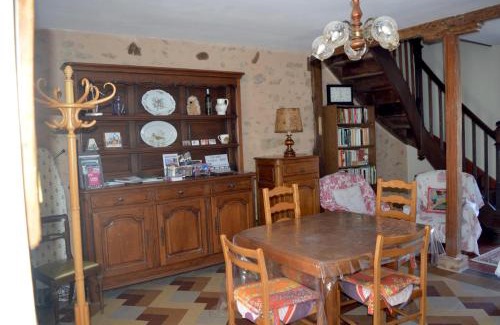 Le Menoux House | Le Gîte du Hérisson, Gîte de charme et de confort