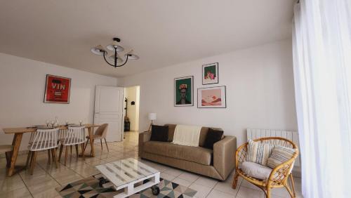 Centre Ville Rive Gauche Apartment | Le Gabrielle-Charmant Appartement-Parking