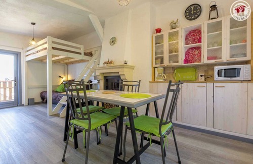 Saint-Germain-la-Chambotte House | LE GITE DE BOI'S'NAILLE