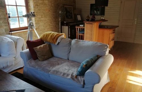 Florenville Apartment | Le Gite Du Breux Face Semois Chassepierre au 2 ème étage