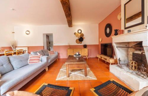 Tonnay-Charente House | LE GRAND FRANC gite cosy proche tous commerces