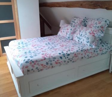 Bordeaux-Saint-Clair Bed & Breakfast | Le Grenier D'Isafil