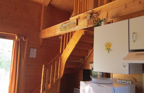 Saint-Floret Ski Chalet | LE Griou, Les Chalets de La Vigne Grande Au Calme Dans un Écrin de Verdure