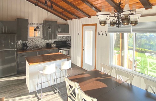 Mandeville Ski Chalet | LE HUARD - Lakefront chalet, fully equipped, comfortable, private beach & dock