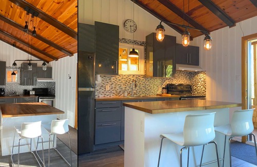Mandeville Ski Chalet | LE HUARD - Lakefront chalet, fully equipped, comfortable, private beach & dock