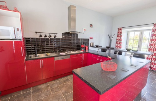Lerne House | LE JARDIN DES OISEAUX 3*- 2 SPAS HEATED SWIMMING POOL 10mn Fontevraud Abbey