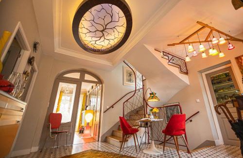 Triel-sur-Seine House | Le Jardin des Toiles