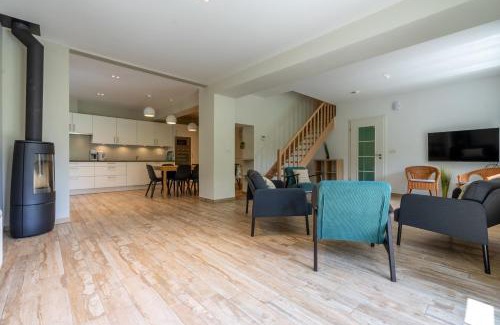 Jupille House | Le Jardin du vieux moulin 6b