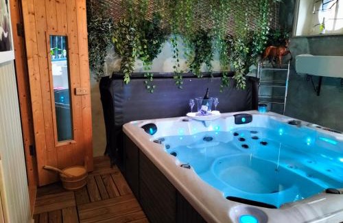 Saint-Brieuc House | Le Jardin Secret & Spa