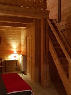 Bonlieu House | Le Jura en toutes saisons Piscine, SPA, location VTT, balades 2cv, climatisation