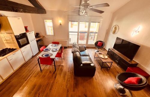 Tallard Apartment | Le Kassin