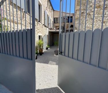 Sainte-Anastasie Apartment | Le Loft