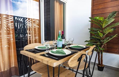 Cayenne Apartment | Le Loft industriel à la Zac Hibiscus - Terrasse