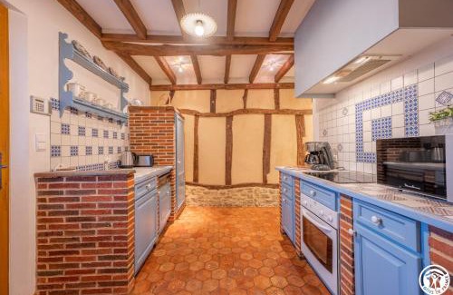 Goulancourt House | Le Logis Bleu