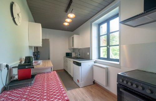 Les Moitiers-d'Allonne House | Le Logis d'Allonne - 10min de la Plage